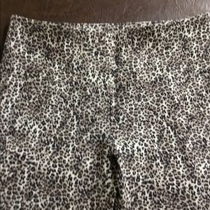 EUC SATION SLIM BY MULTIPLES ANIMAL PRINT SZ M